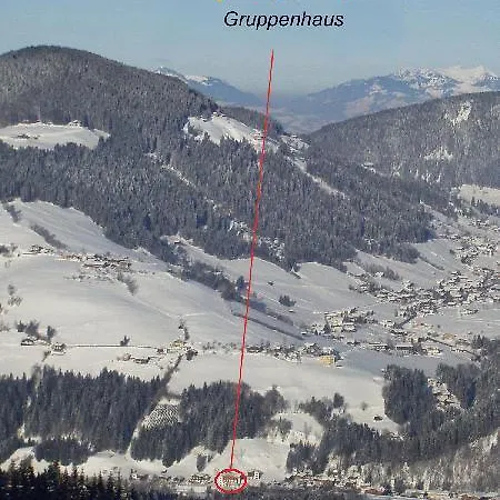 Gruppenhaus-tirol Ferienhaus *